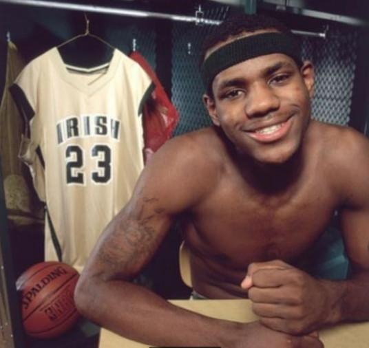 罗马诺：利雅得新月将与努涅斯和利物浦就转会展开谈判