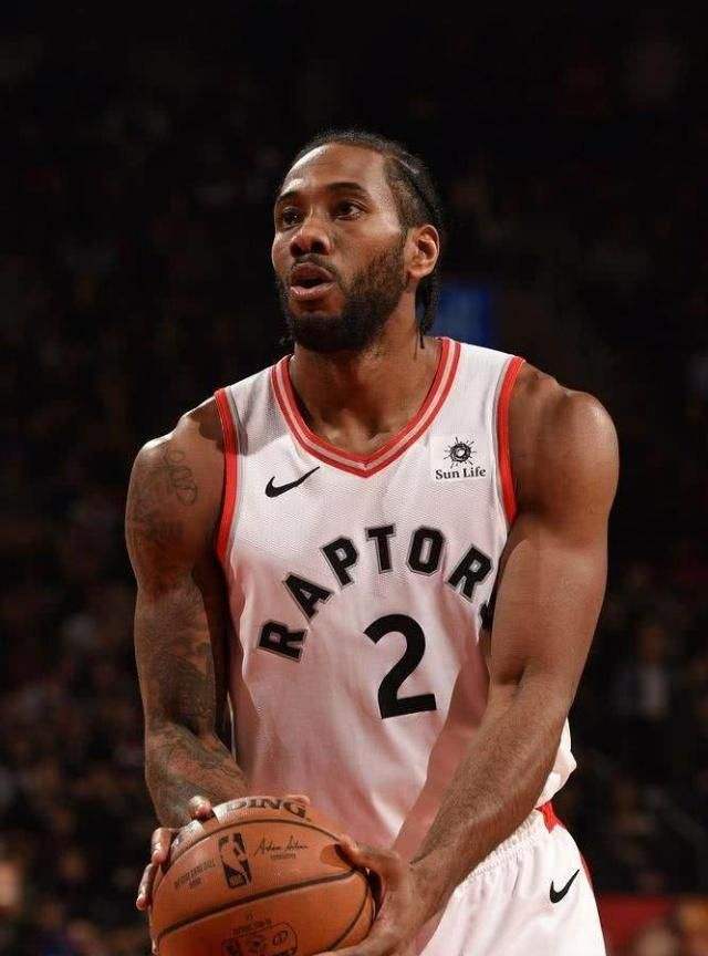 大联盟官方：2026 赛季将试行“防伤害生物识别手环”，实时监控球员体征