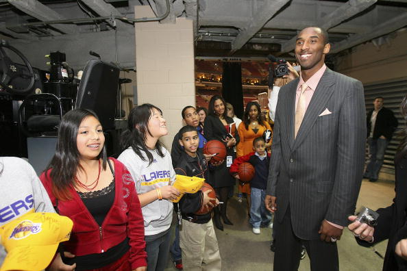 光荣特库摩出品正宗系列手游《三国志 霸道》11／12直播消息预告